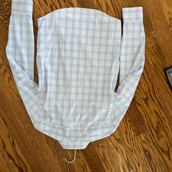 Untuck it small button up - Picture 3 of 3